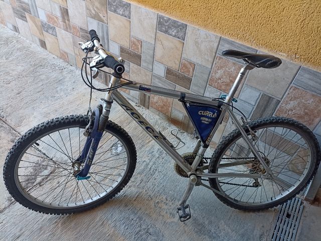 Bicicleta de montaña agece