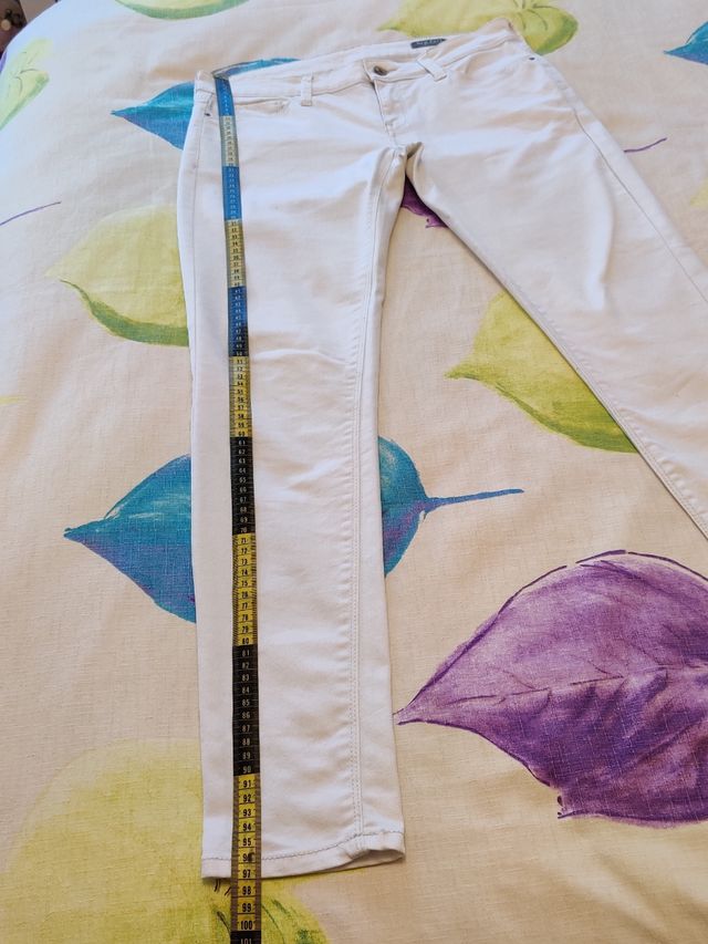 Jeans Mango blancos skinny T.40