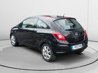 Opel Corsa Essentia