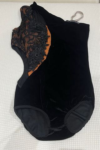 Conjunto baile salón negro-naranja