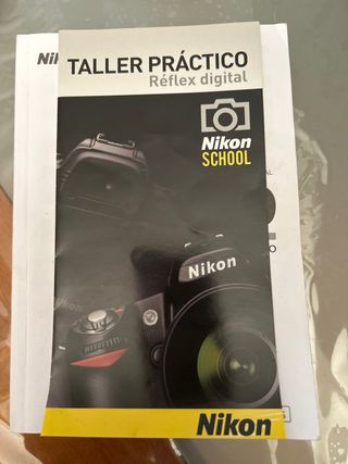 Nikon D90 + Obiettivo 18-200mm VR