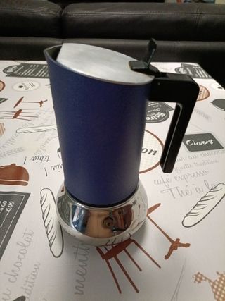 Cafetera italiana azul vintage