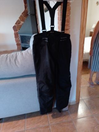 Chaqueta moto mujer goyamoto y pantalón 