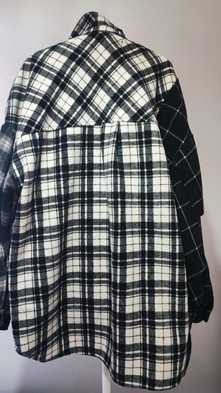 Chaqueta cuadros Bershka - Talla S