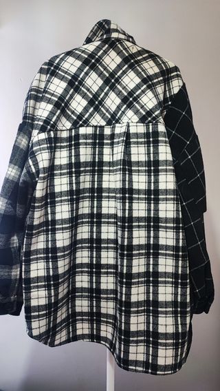 Chaqueta cuadros Bershka - Talla S
