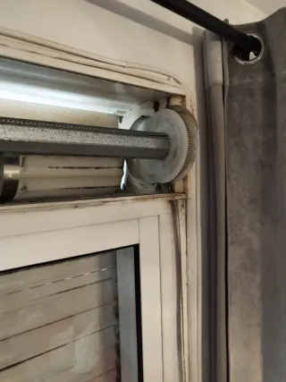 REPARACIÓN DE PERSIANAS / MANITAS VALLADOLID