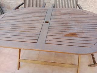 Mesa jardín madera plegable + 2 sillas y un carrit