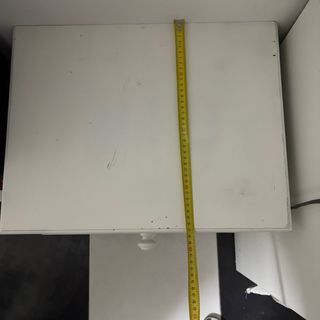 Cómoda blanca 5 cajones y mesita a juego