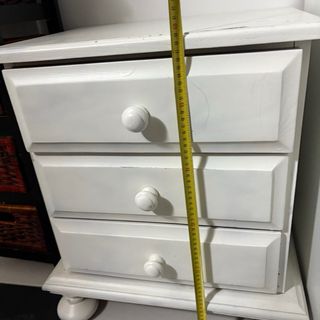 Cómoda blanca 5 cajones y mesita a juego