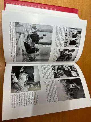 BAJO EL FUEGO Y SOBRE EL HIELO - DIVISIÓN AZUL