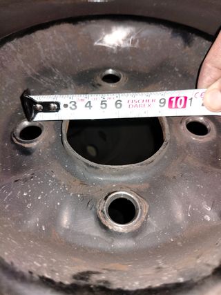 4 Llantas 175/70R13 usadas