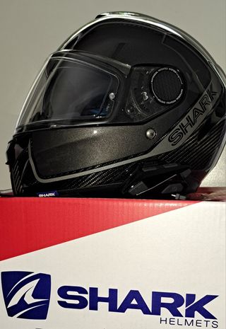 CASCO SHARK CARBONO