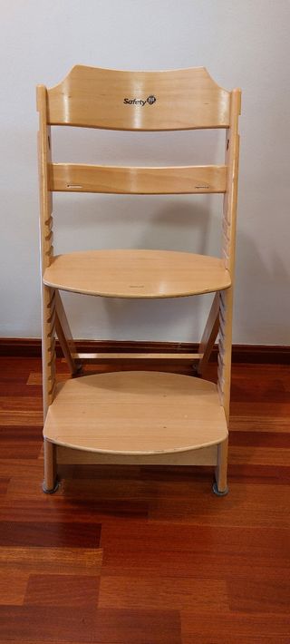 Silla madera: adaptable