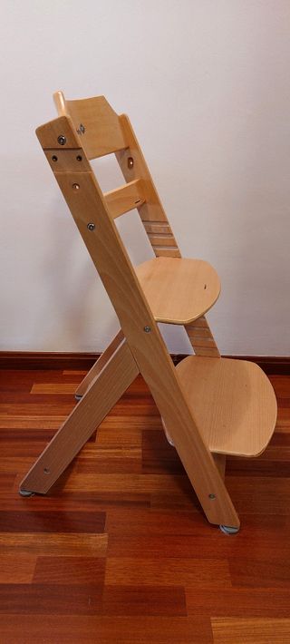Silla madera: adaptable