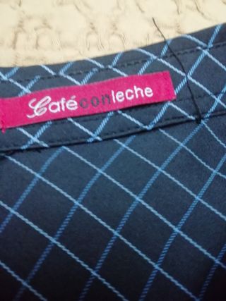 Camisa a cuadros azul y negro