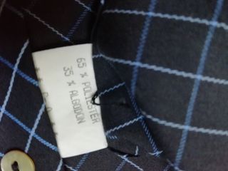 Camisa a cuadros azul y negro