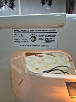 Máquina coser Toyota SE14