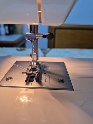 Máquina coser Toyota SE14