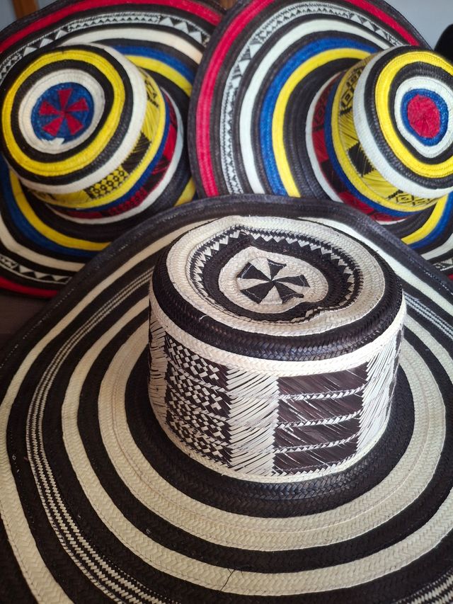 Sombrero Vueltiao multicolor