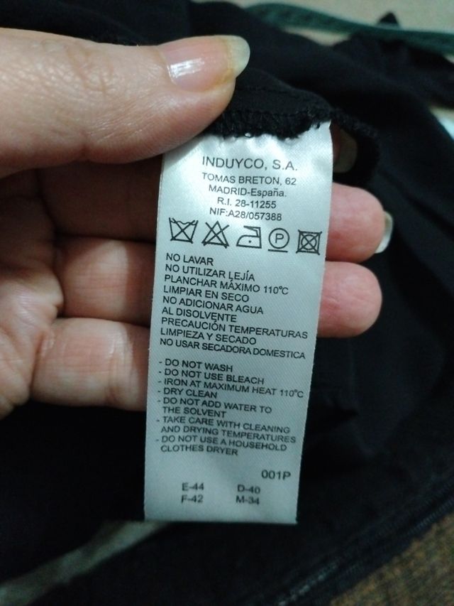 Top negro Amitié T- 44