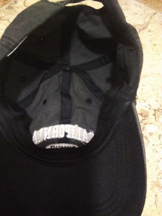 Gorra California negra
