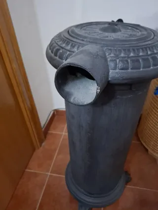 Estufa hierro antigua