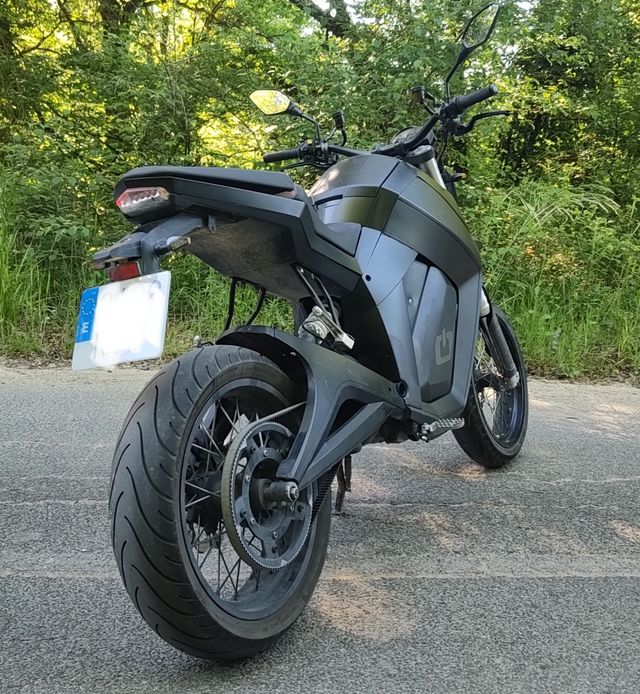 Moto eléctrica VOLTA BCN SPORT CARNET B 25KW