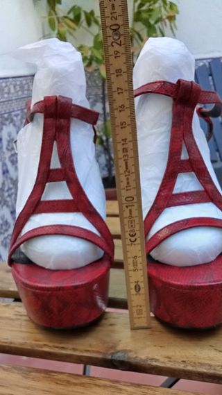 Sandalias de tacón alto