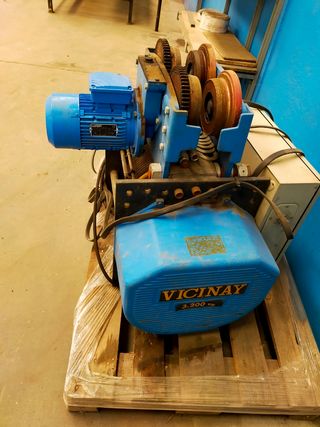 Polipasto Vicinay 3200kg - usado