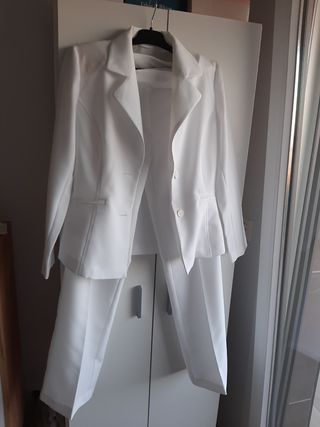 Traje blanco talla S