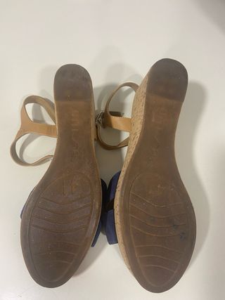 Sandalias cuña Unisa azul marino