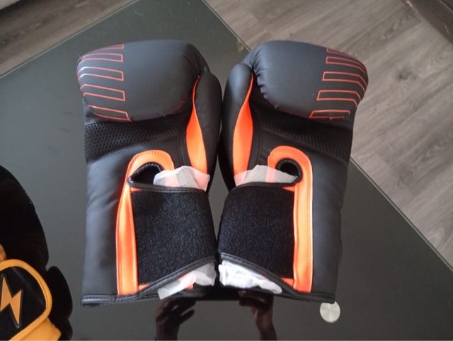 Guantes boxeo FW L - Nuevos