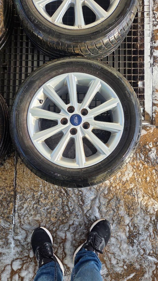 Llantas Ford Focus MK3.5 205/55 R16