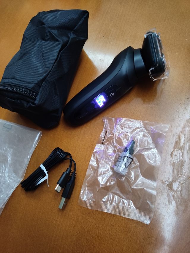 Afeitadora eléctrica recargable USB