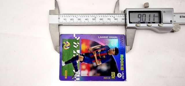 Lamine Yamal como futbol.