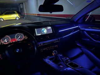 Instalacion de luces LED RGB para coches