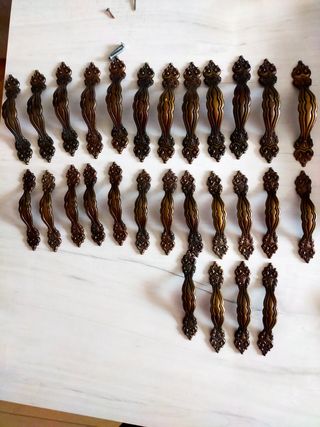 Tiradores antiguos - 28 pzas