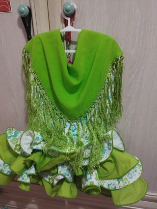 Traje gitana verde