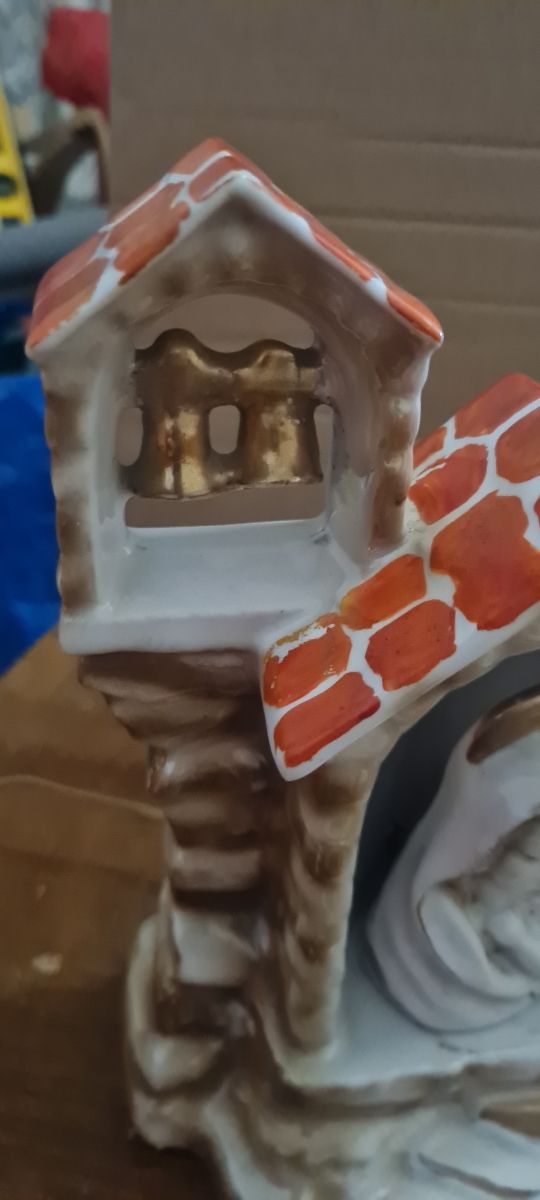 Edicola votiva maternità 