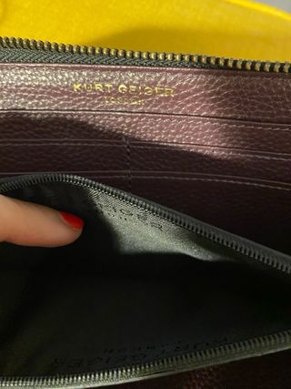 Cartera Kurt Geiger London color Burdeos