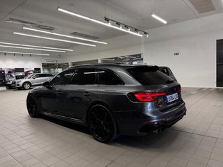 Audi RS4 2018