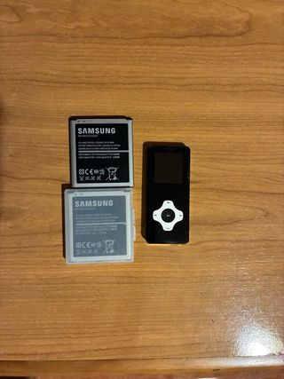 2 baterías Samsung + reproductor MP3 + GPS +mandos