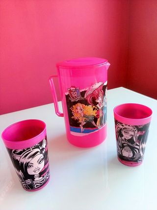 PACK REGALO MONSTER HIGH: BIKINI + JARRA Y 2 VASOS