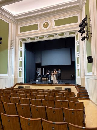 Affitto 90€ più IVA scocca di pianoforte a coda