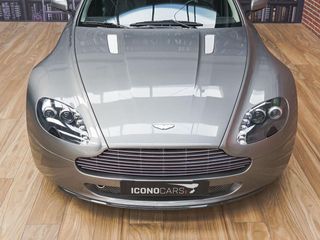 Aston martin V8 Vantage Roadster Sportshift