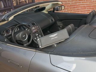 Aston martin V8 Vantage Roadster Sportshift