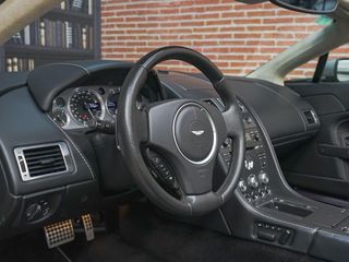 Aston martin V8 Vantage Roadster Sportshift