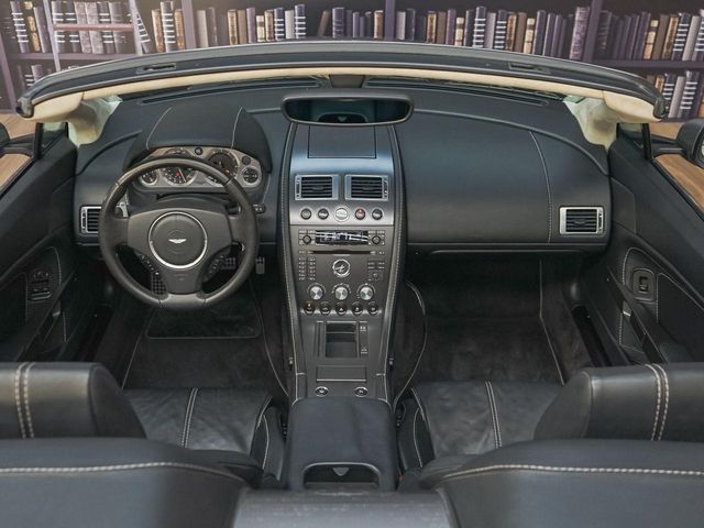 Aston martin V8 Vantage Roadster Sportshift