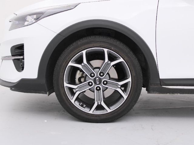 KIA XCEED 1.6 CRDI 85KW EMOTION 115 5P