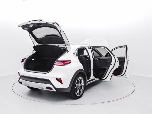 KIA XCEED 1.6 CRDI 85KW EMOTION 115 5P